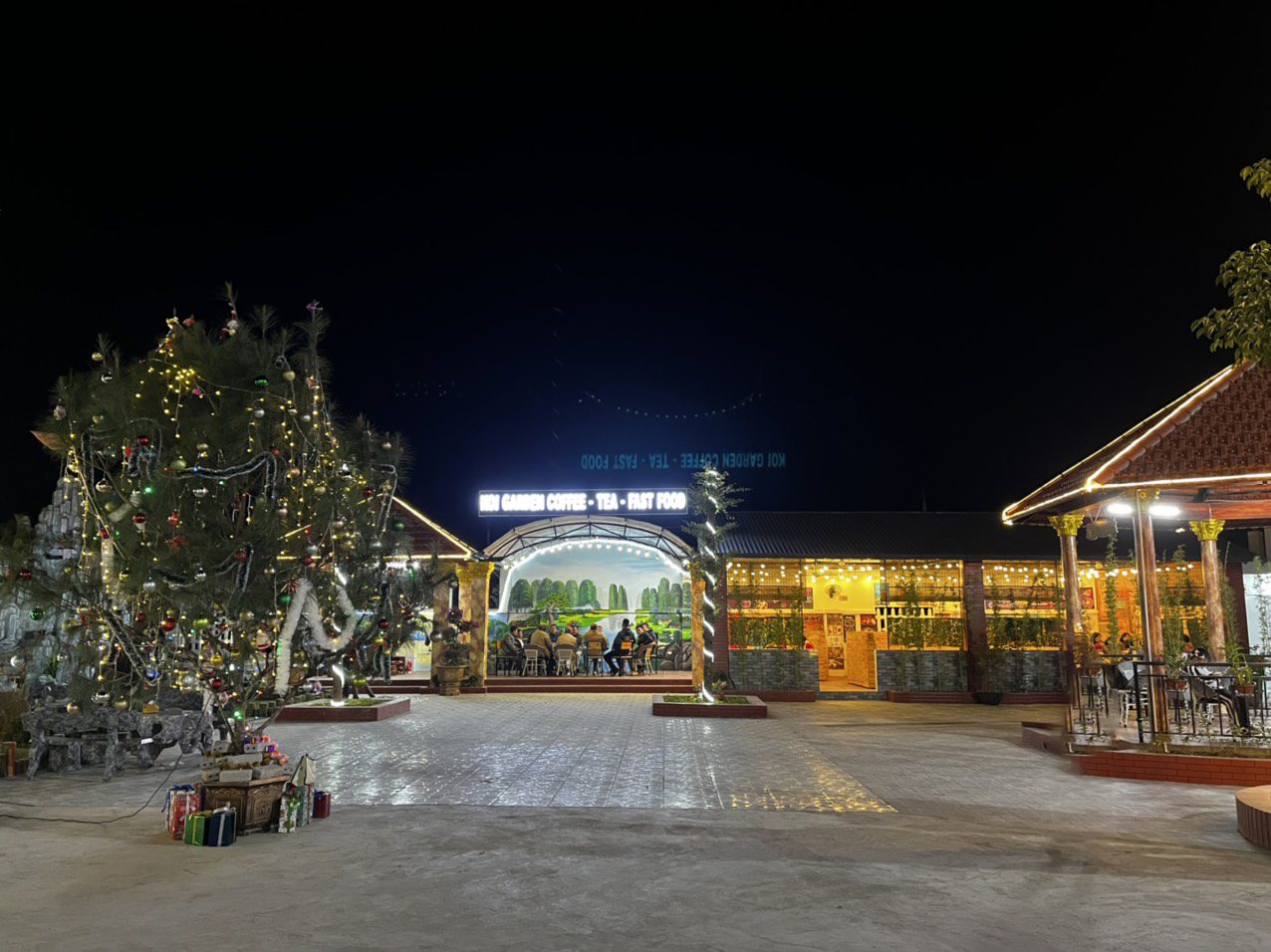 Cung cấp trọn bộ máy móc cho KOI COFFEE